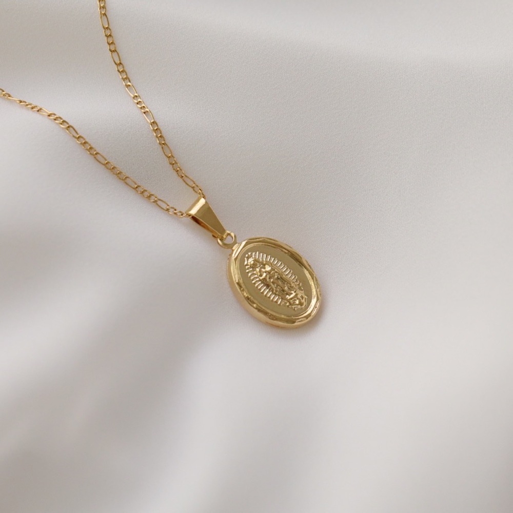 Virgin Mary Necklace | 18k Gold Filled - Picture 5 of 8